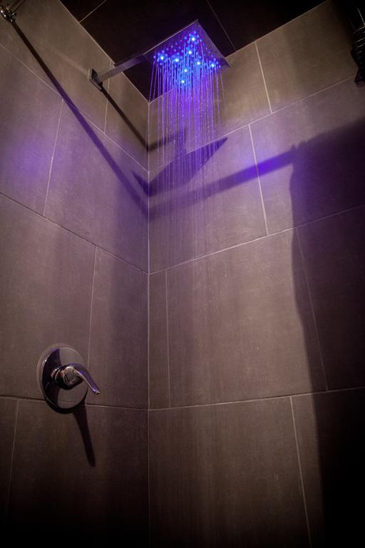 Repubblica Di Oz Rooms Varese Exterior photo